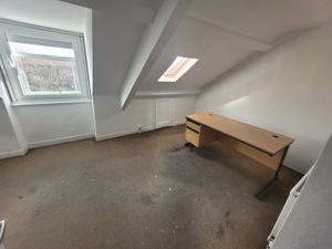 Photo 11- click for photo gallery